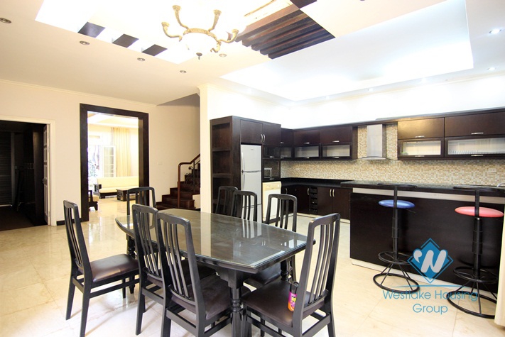 Well finished house with nice furnishings to rent in Tay Ho